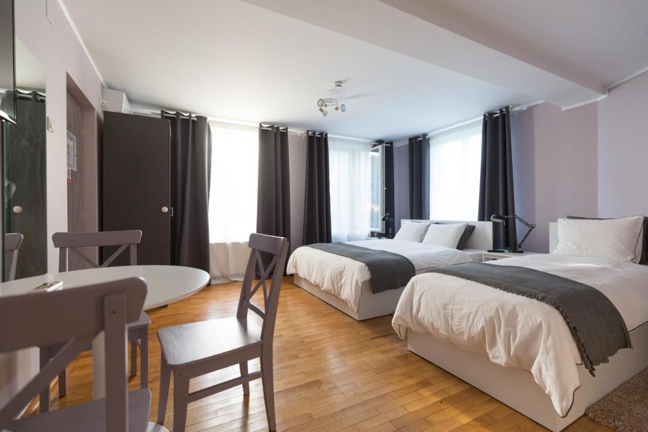 Casa Ris Hotell Târgu Jiu Exteriör bild