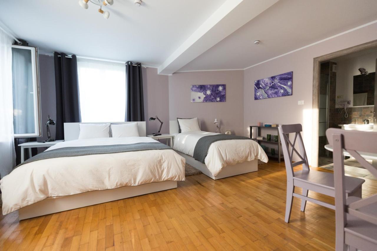 Casa Ris Hotell Târgu Jiu Exteriör bild