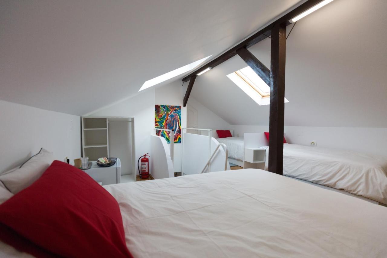 Casa Ris Hotell Târgu Jiu Exteriör bild